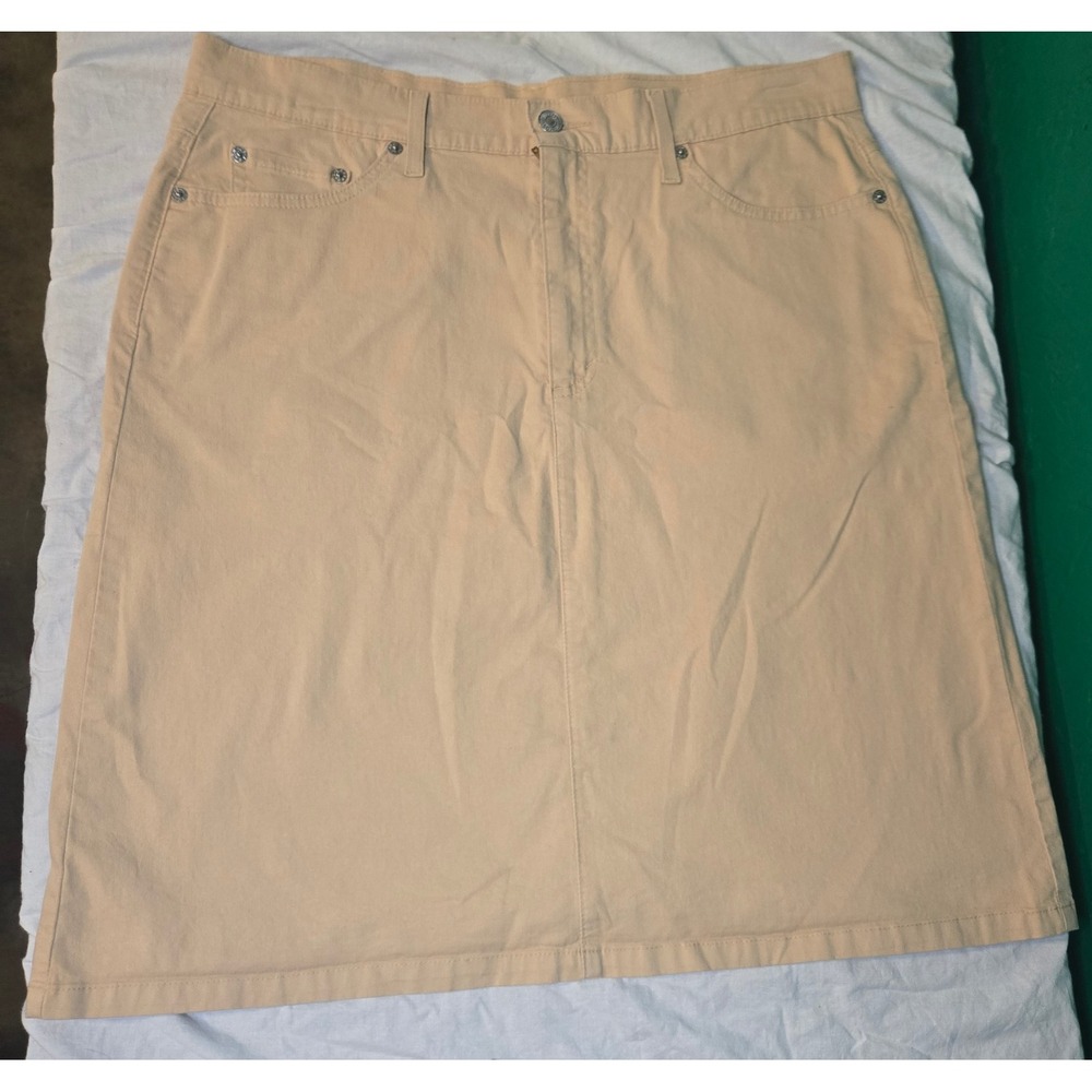 Levis Red Tab Tan Khaki A-Line Skirt Size 14 Mid Length Cotton Blend Preppy Tan